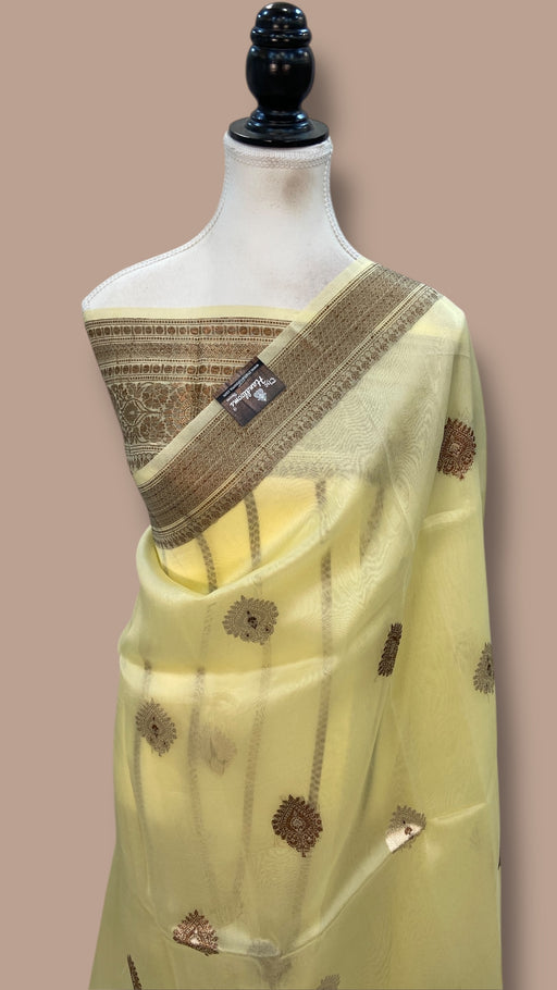 Pure Kora Handloom Banarasi Saree - All Over Sona Roopa Boota - The Handlooms