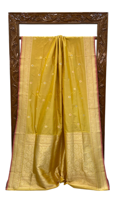 Pure Katan Silk Banarasi Handloom Saree - All over Kadua motifs With Meenakari