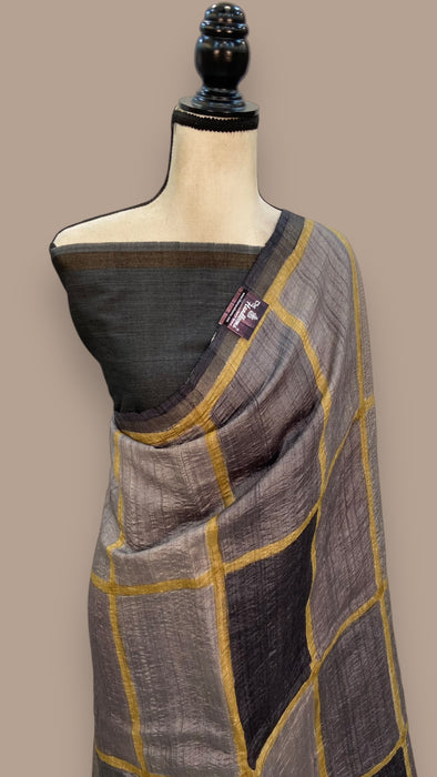 Pure Tussar Silk Handloom Banarasi Saree With Handprints