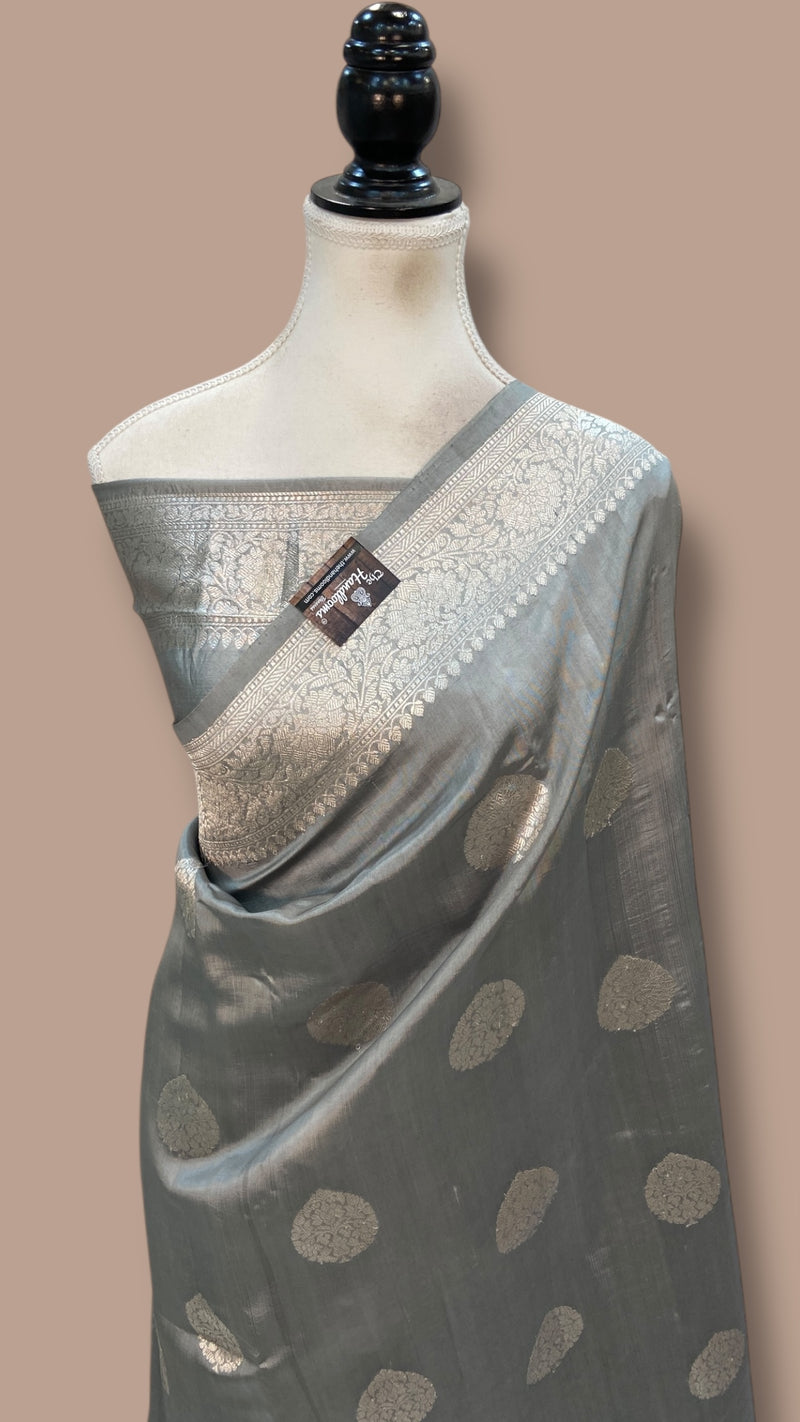 Pure Katan Silk Banarasi Handloom Saree - All Over Kadua Motifs - The Handlooms