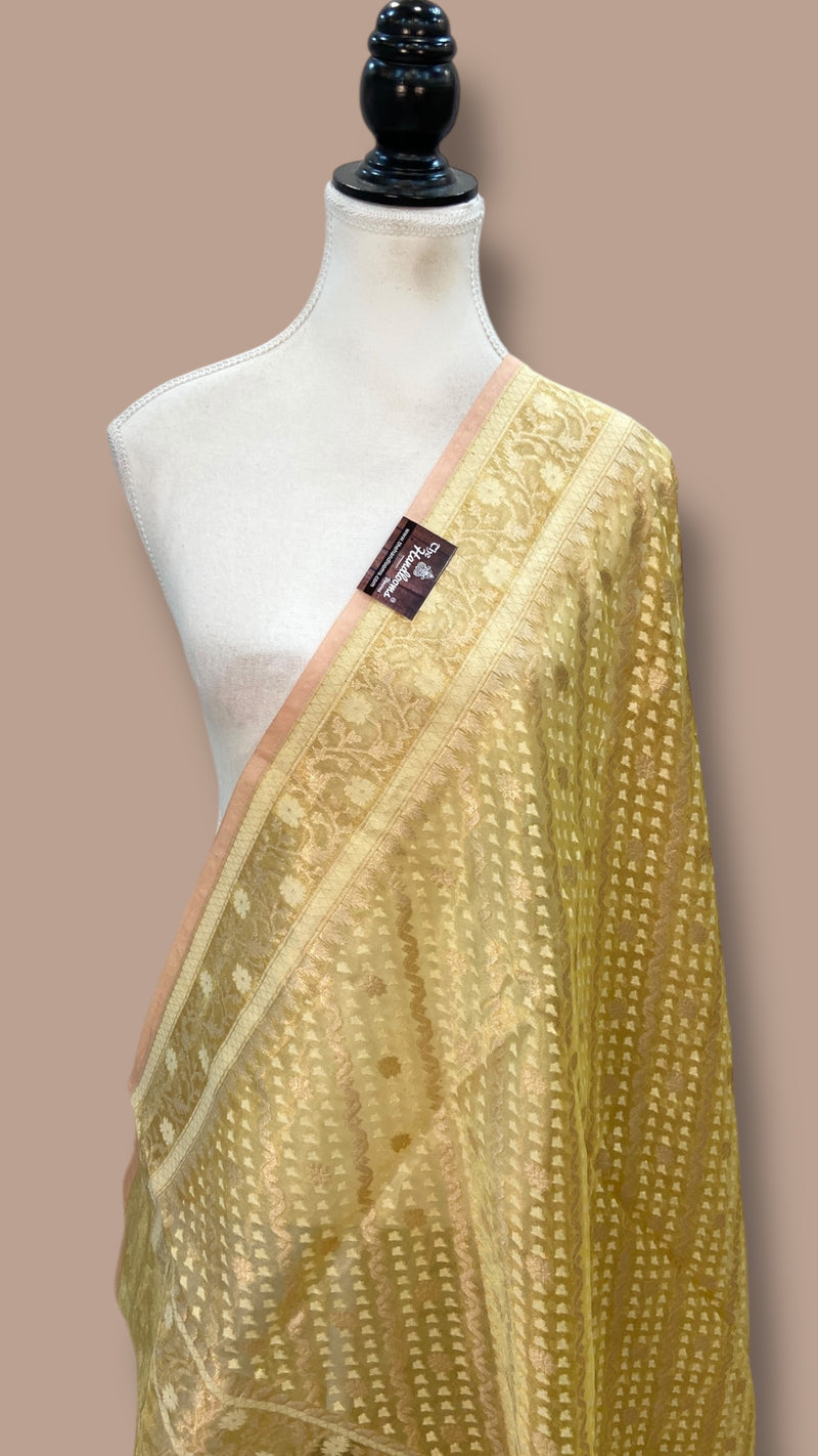 Pure Tissue Reshmi Zari Banarasi Brocade Handloom Dupatta - The Handlooms