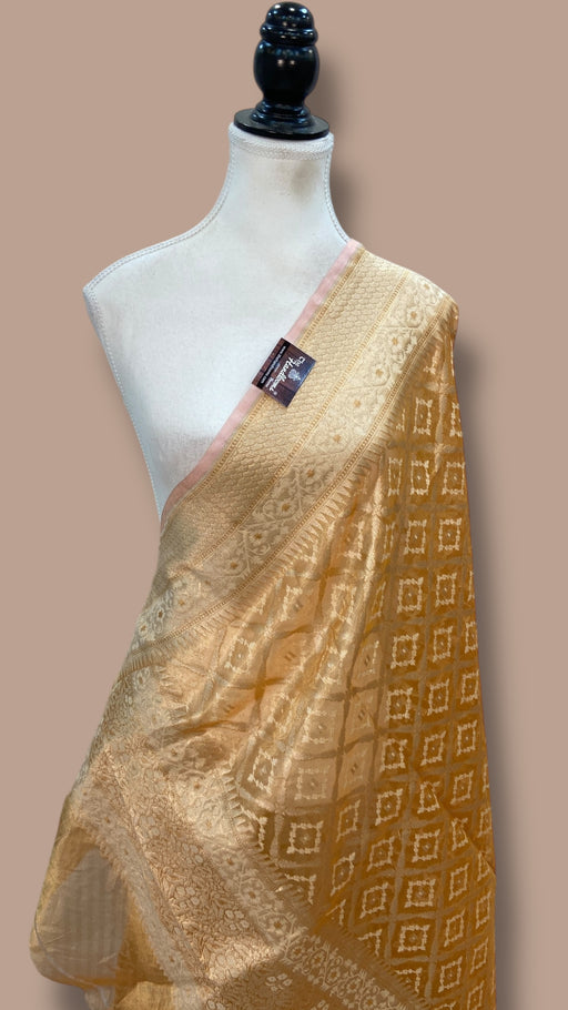 Pure Tissue Reshmi Zari Banarasi Brocade Handloom Dupatta - The Handlooms