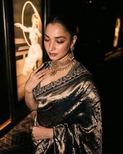 Tamannaah Bhatia Navy Blue Pure Katan Silk Banarasi Handloom Saree - Tanchui Brocade - The Handlooms