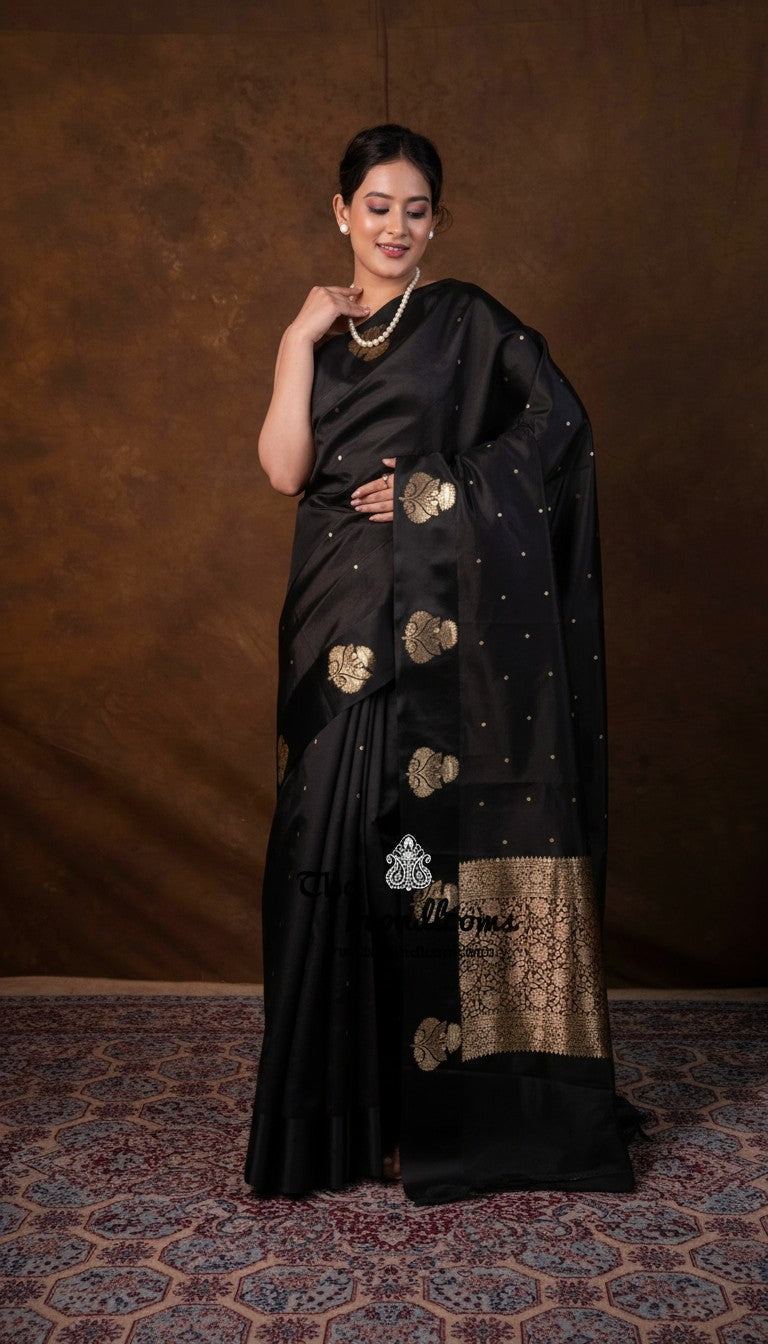 Pure Mango Silk Banarasi Handloom Saree - All over Kadua Motifs - The Handlooms