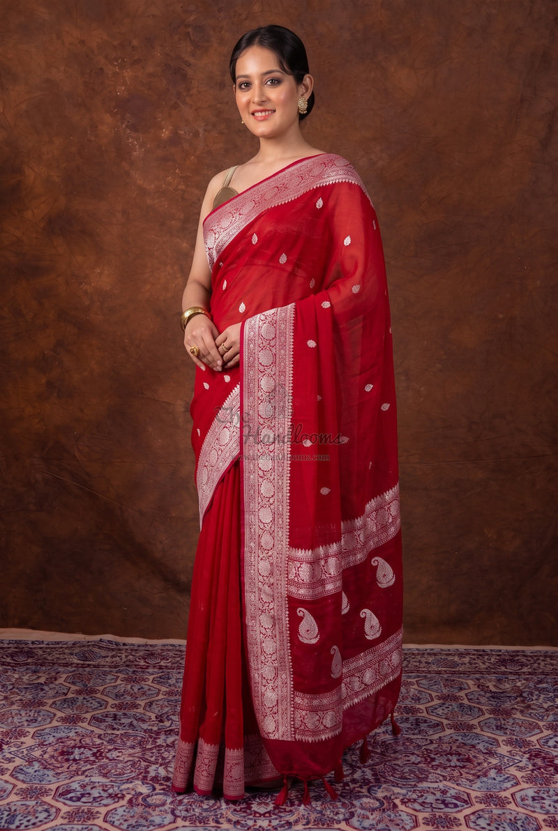 Red Pure Georgette Handloom Banarasi Saree - Silver Zari