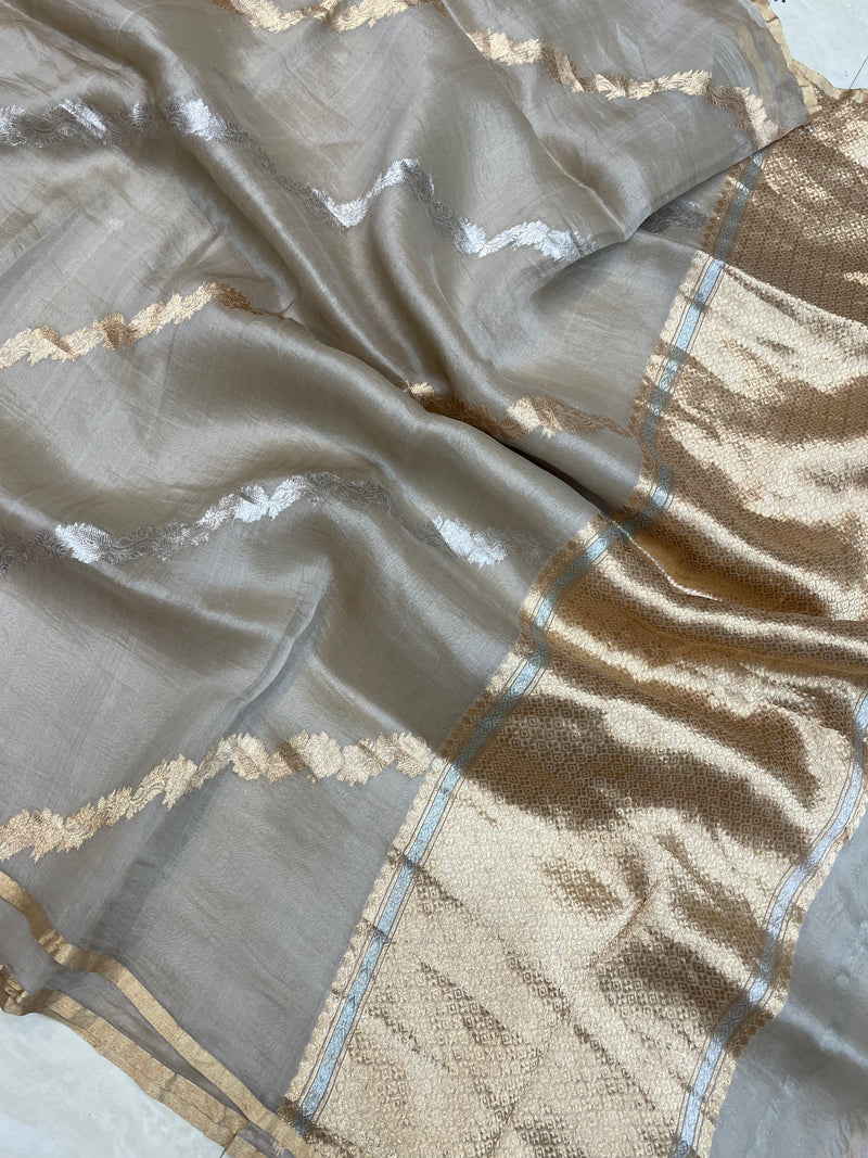 Pure Kora Handloom Banarasi Saree - The Handlooms