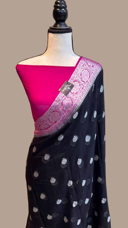 Magenta Pink Pure Khaddi Georgette Banarasi Saree FAPS05 – Ethnic's By Anvi  Creations