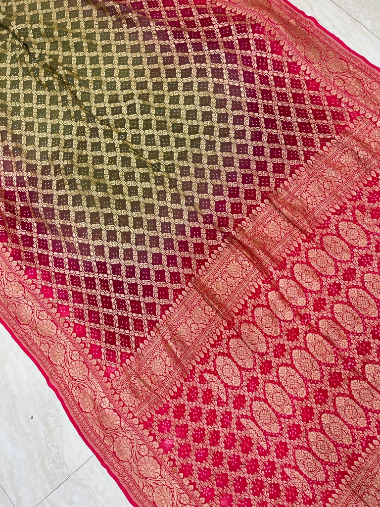 Dual Shade Pure Georgette Banarasi Bandhej Handloom Saree - The Handlooms