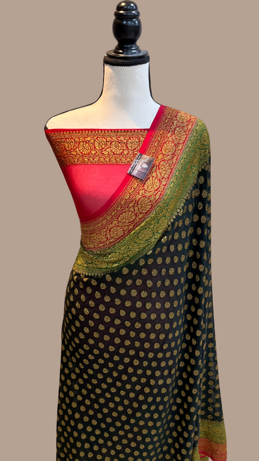 SUPERB ANTIQUE WEAVING USED IN THIS HANDLOOM SAREES. HEAVY COPPER BIG  JACQUARD WEAVING BORDER AND SMALL MOTIFS IN THE BODY ALL OVER. *CA