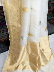 White Pure Kora Handloom Banarasi Saree - Sona Roopa Kadua motifs - The Handlooms