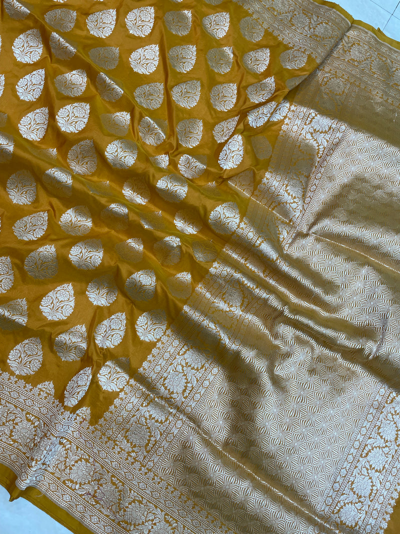 Pure Katan Silk Banarasi Handloom Saree - All Over Jaal Work - The Handlooms