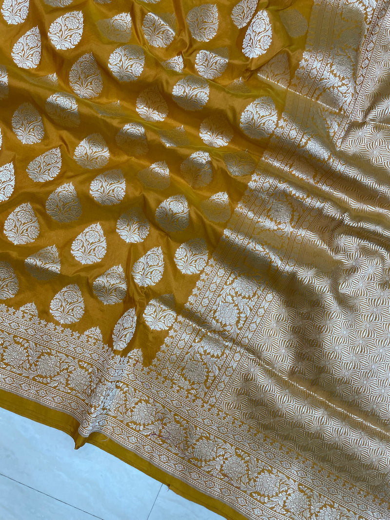Pure Katan Silk Banarasi Handloom Saree - All Over Jaal Work - The Handlooms