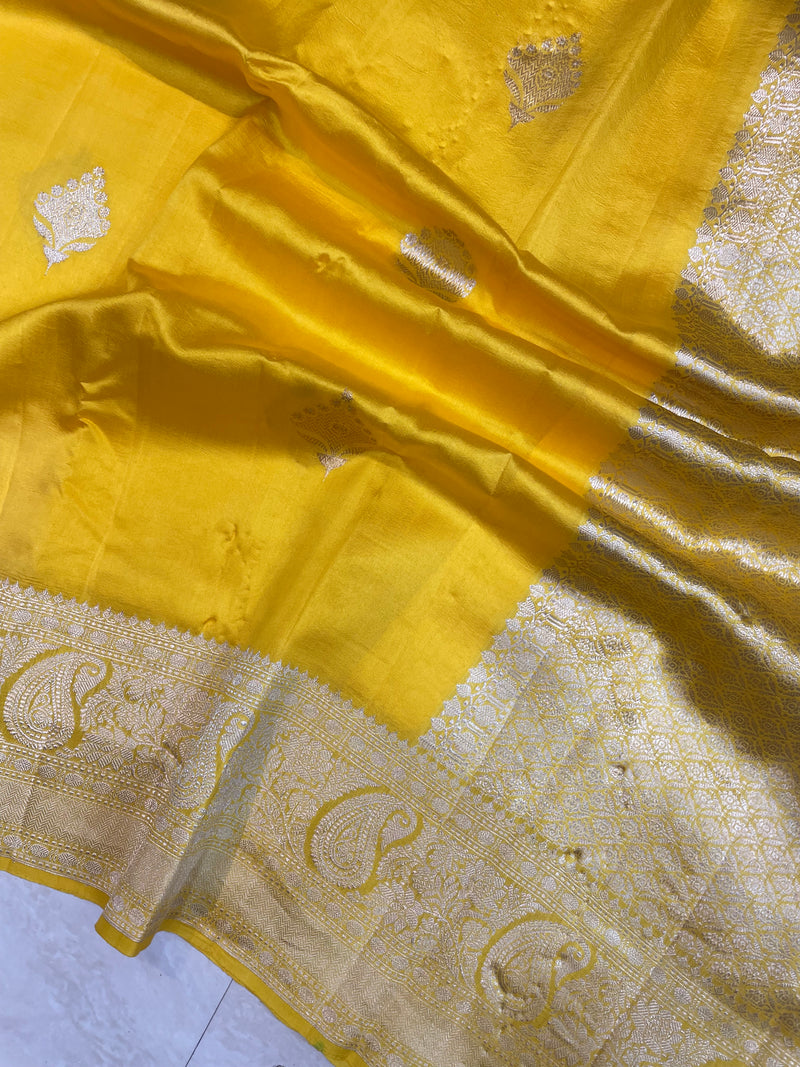 Pure Katan Silk Banarasi Handloom Saree - All over Kadua motifs - The Handlooms