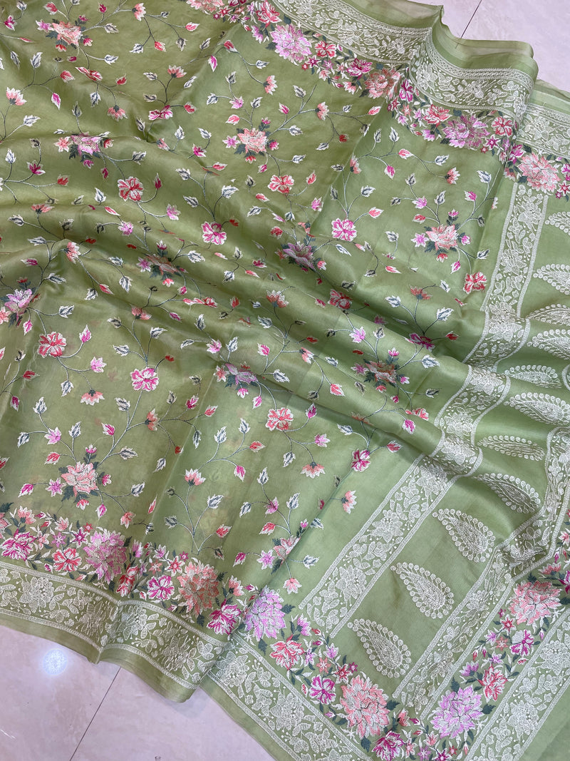 Pure Organza Chikankari Handloom Banarasi Saree - The Handlooms