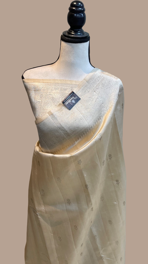 Pure Katan Silk Banarasi Handloom Saree - All over Kadua motifs - The Handlooms