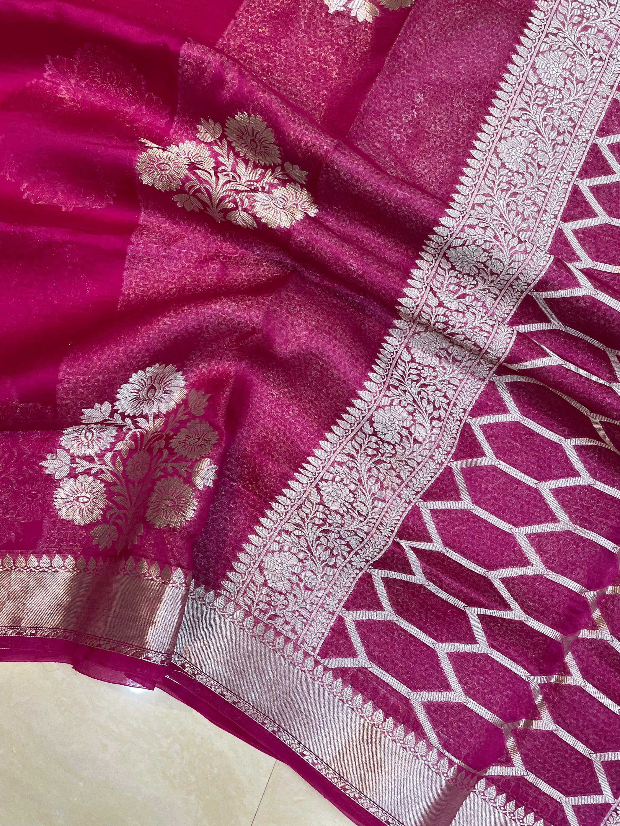 Magenta Pink Pure Kora Handloom Banarasi Saree — The Handlooms