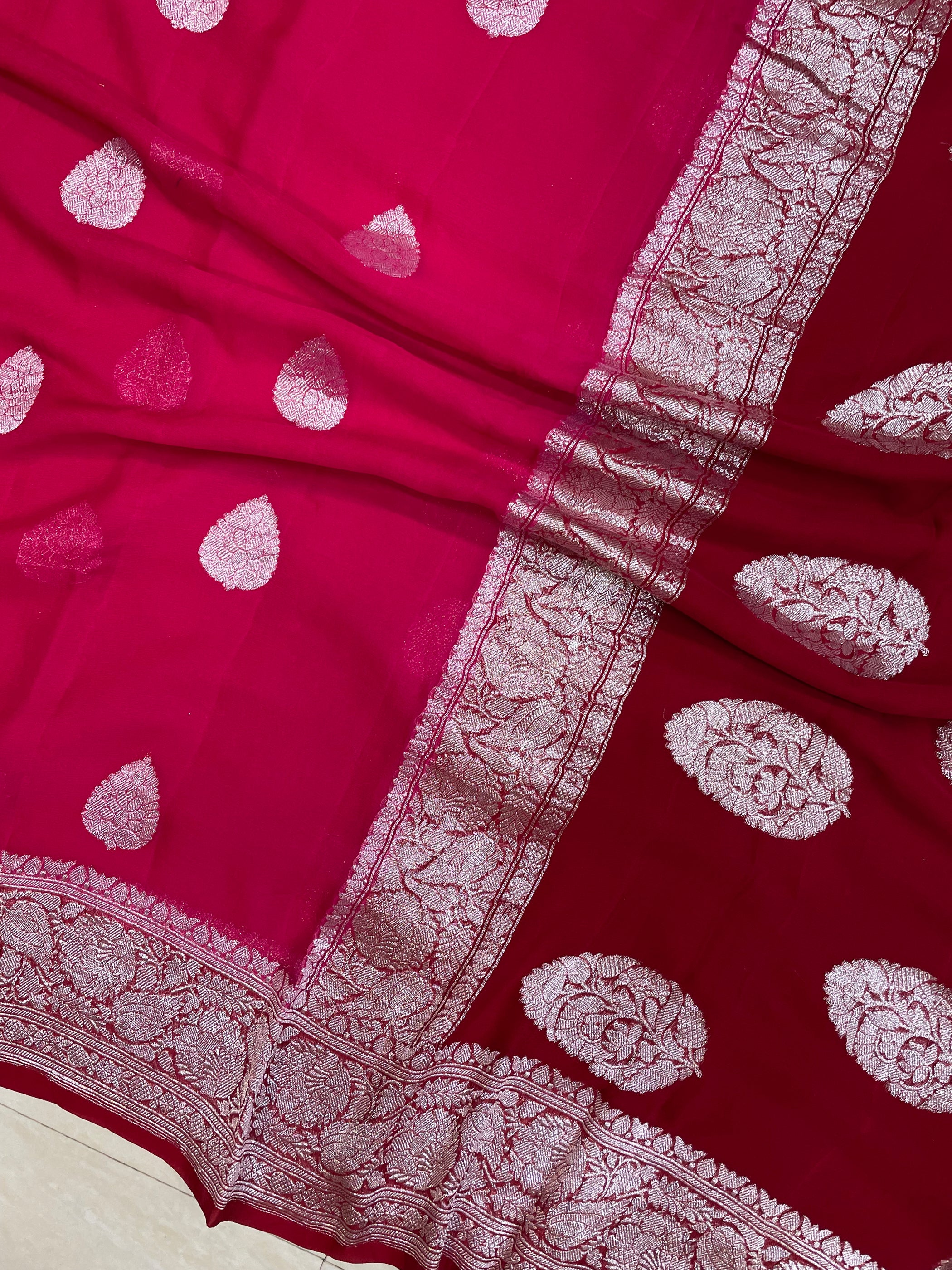 Pure georgette banarasi saree