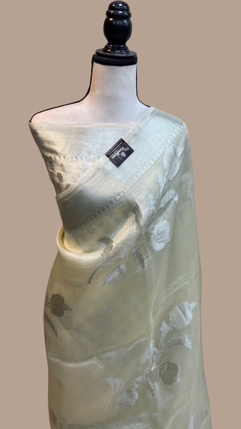 Pure Kora Handloom Banarasi Saree - The Handlooms