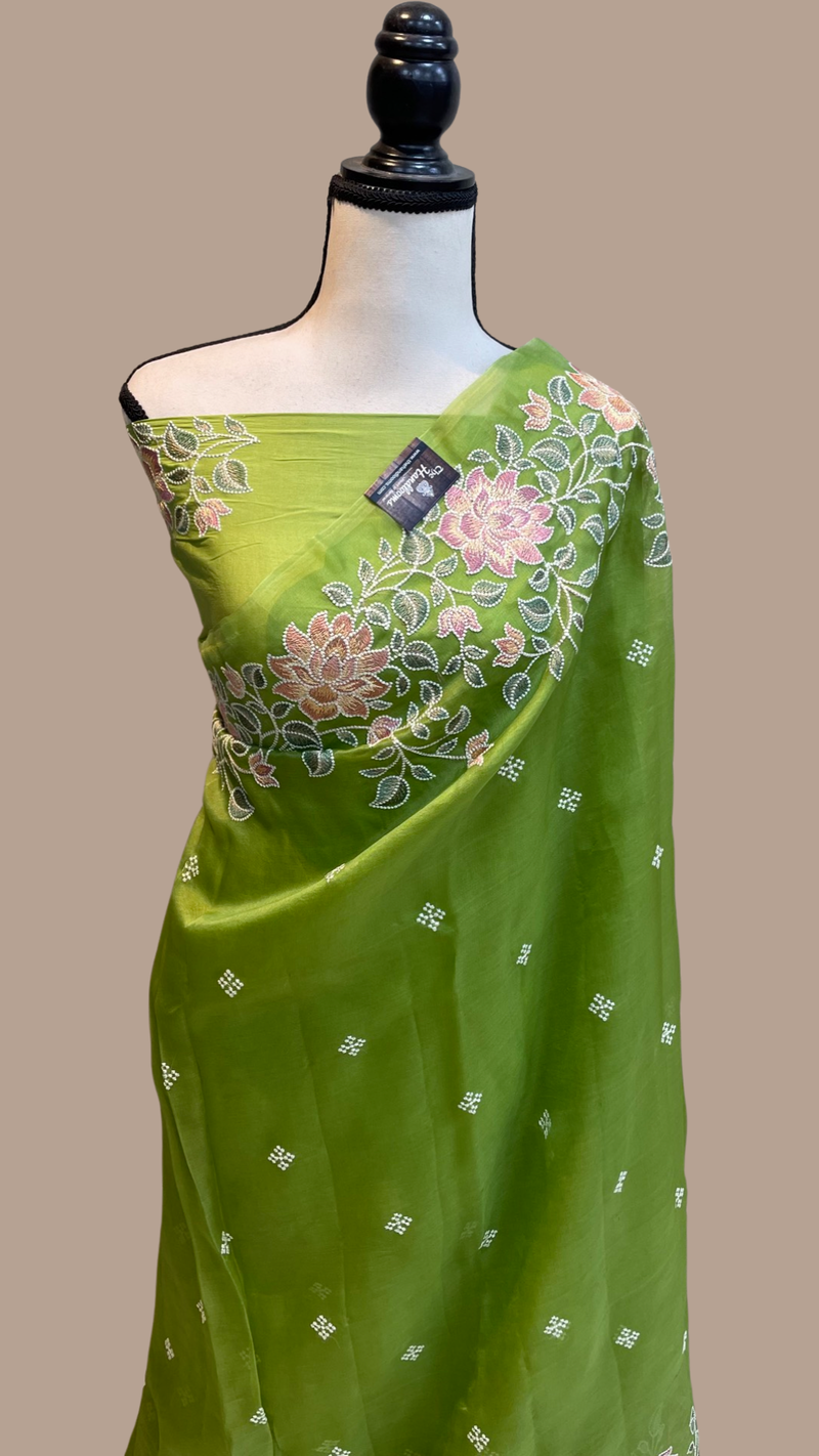 Pure organza Chikankari Handloom Banarasi Saree - The Handlooms
