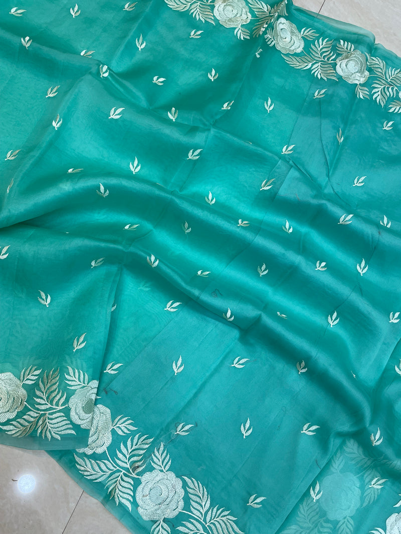 Pure Organza Chikankari Handloom Banarasi Saree - The Handlooms