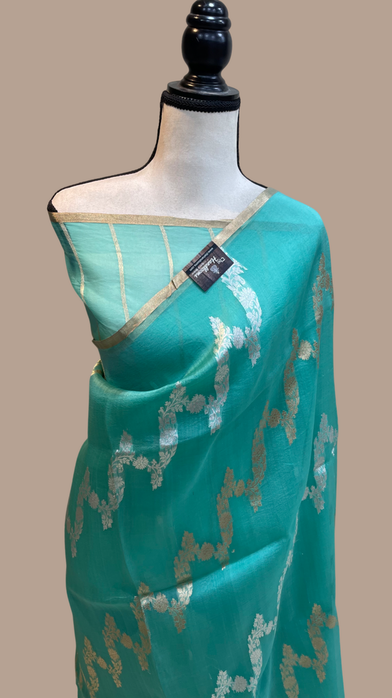 Pure Kora Handloom Banarasi Saree - The Handlooms